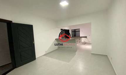 Casa com 3 quartos, Vila Suissa, Mogi das Cruzes - R$ 680 mil, Cod: 781