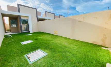 Casa com 2 quartos à venda na Rua Manoel Felipe Da Silva, 775, Olho D'água, Eusébio