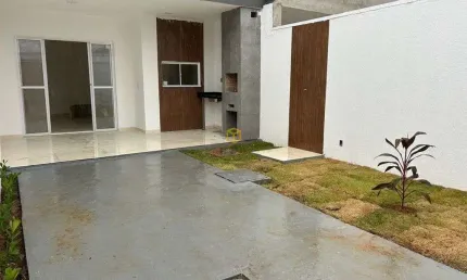 Casa com 2 quartos à venda na Avenida Maria Anayde Espidondola Freire, 99, Jabuti, Itaitinga