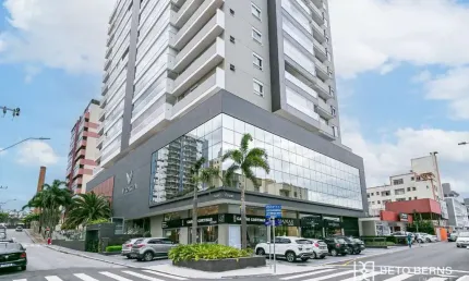 Apartamento com 3 quartos à venda na Rua Walter da Silva Koerich, 150, Kobrasol, São José por R$ 2.750.000