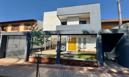 Casa com 3 quartos à venda na Rua Mário de Andrade, 133, Universitário, Londrina
