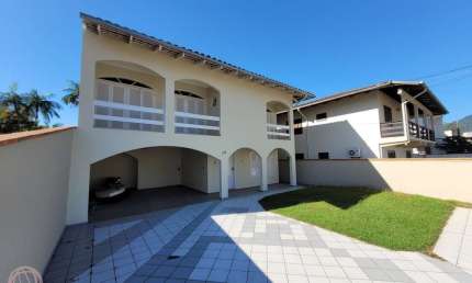 Casa comercial com 1 sala à venda no Centro, Jaraguá do Sul , 265 m2 por R$ 1.200.000