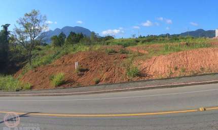 Terreno à venda no Jaraguá Esquerdo, Jaraguá do Sul  por R$ 1.100.000