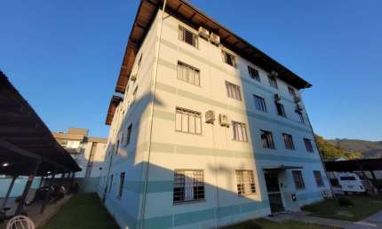 Apartamento com 3 quartos para alugar no Baependi, Jaraguá do Sul , 101 m2 por R$ 2.300