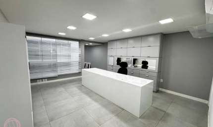 Ponto comercial à venda no Centro, Jaraguá do Sul , 54 m2 por R$ 280.000
