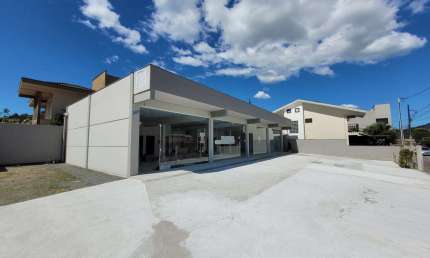 Ponto comercial para alugar no São Luís, Jaraguá do Sul , 220 m2 por R$ 6.500