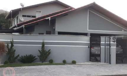 Casa com 2 quartos à venda na Barra do Rio Cerro, Jaraguá do Sul , 165 m2 por R$ 850.000