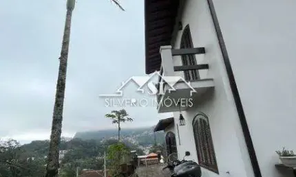 Casa com 3 quartos à venda no Castelanea, Petrópolis 