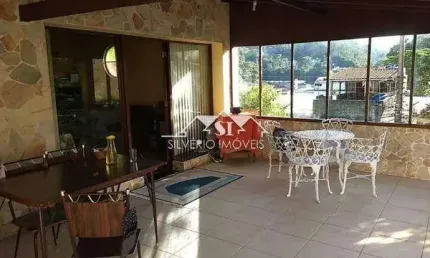 Casa com 3 quartos à venda no Centro, Petrópolis 
