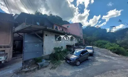 Barracão / Galpão / Depósito à venda no Bingen, Petrópolis 