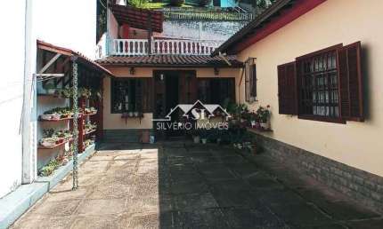 Casa com 3 quartos à venda no Castelanea, Petrópolis 