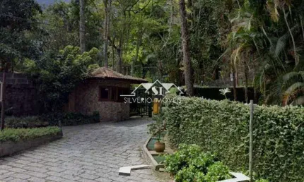 Terreno à venda no Araras, Petrópolis 