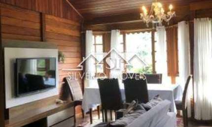 Casa em condomínio fechado com 2 quartos à venda em Itaipava, Petrópolis 