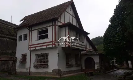 Casa com 4 quartos para alugar no Centro, Petrópolis 