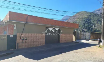 Barracão / Galpão / Depósito à venda no Cascatinha, Petrópolis 
