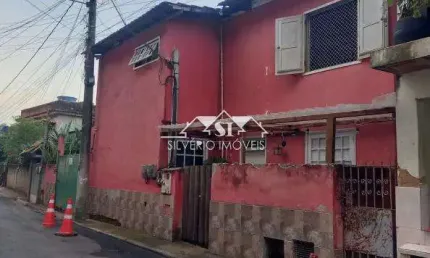 Casa com 3 quartos à venda no Centro, Areal 