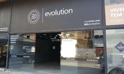 Ponto comercial para alugar no Samambaia, Petrópolis 