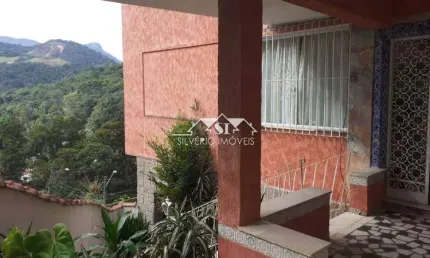 Casa com 5 quartos à venda no Valparaíso, Petrópolis 