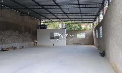 Barracão / Galpão / Depósito para alugar no Cascatinha, Petrópolis 