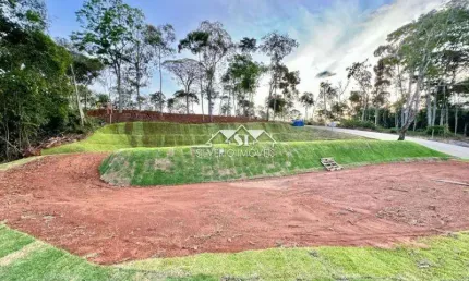 Terreno à venda no Pedro do Rio, Petrópolis 