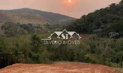 Terreno à venda no Centro, Areal 