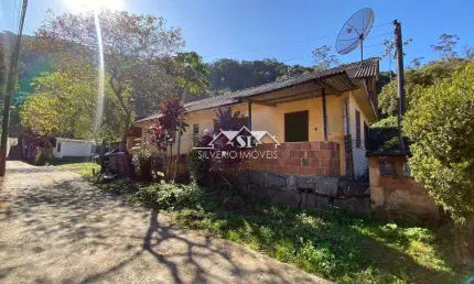 Terreno à venda no Duarte Silveira, Petrópolis 
