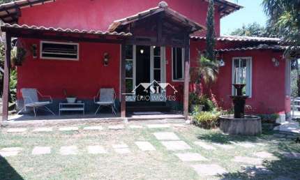 Casa com 4 quartos para alugar no Pedro do Rio, Petrópolis 