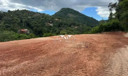 Terreno em condomínio fechado à venda em Itaipava, Petrópolis 