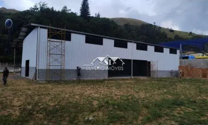 Barracão / Galpão / Depósito para alugar em Itaipava, Petrópolis 