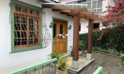Casa com 4 quartos à venda no Mosela, Petrópolis 