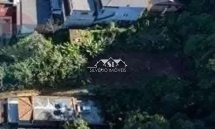 Terreno à venda no Mosela, Petrópolis 
