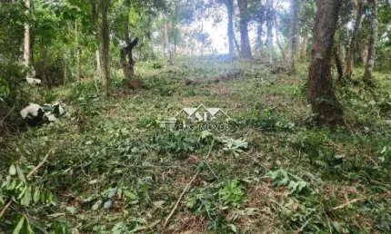 Terreno à venda no Caxambu, Petrópolis 