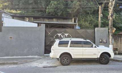 Barracão / Galpão / Depósito para alugar no Quitandinha, Petrópolis 