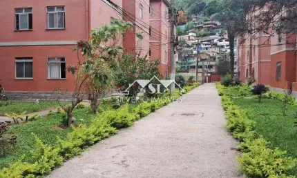 Apartamento com 2 quartos para alugar no Corrêas, Petrópolis 