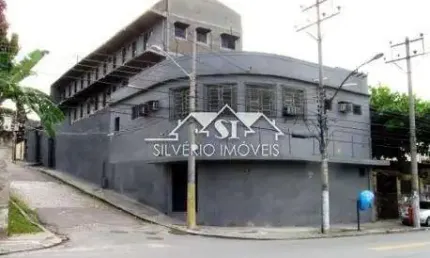 Casa comercial à venda em Inhaúma, Rio de Janeiro 