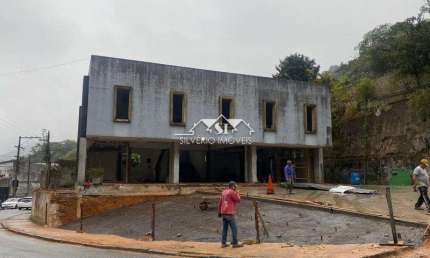 Ponto comercial para alugar no Quissama, Petrópolis 