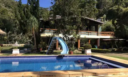 Casa em condomínio fechado com 7 quartos para alugar em Itaipava, Petrópolis 