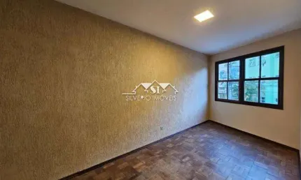 Apartamento com 3 quartos para alugar no Itamarati, Petrópolis 