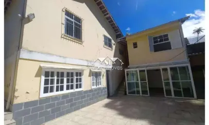 Casa com 3 quartos para alugar no Saldanha Marinho, Petrópolis 