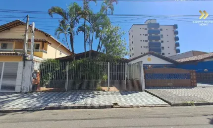 Casa com 3 quartos à venda na Rua Doutor Freud, 200, Vila Assunção, Praia Grande