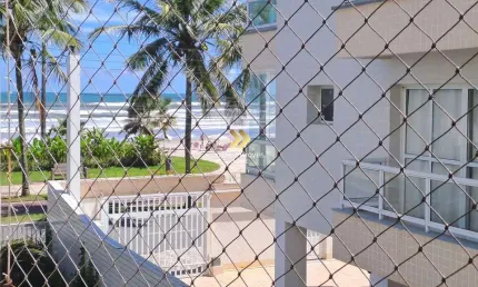 Apartamento 1 dorm sacada com vista para o mar na vila caiçara praia grande/sp!