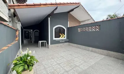 Casa à Venda no Canto do Forte – 02 Dormitórios + Edícula em Praia Grande