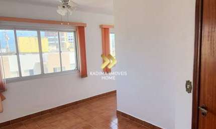 Apartamento à venda no Caiçara - Praia Grande, próximo à praia e feirinha
