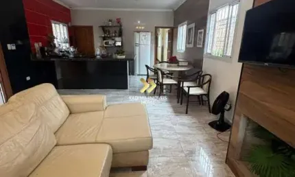 Casa Térrea 3 Dormitórios c/ 1 Suíte Piscina Próximo ao Mar Solemar Praia Grande