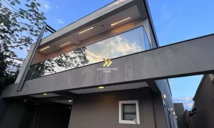 Sobrado em Condomínio Fechado à Venda  2 Dorms Vila Mirim  Praia Grande/SP