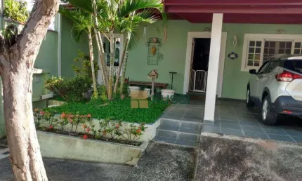 Casa com 3 dormitórios à venda, 185 m² por r$ 1.380.000,00 - urbanova - são josé dos campos/sp