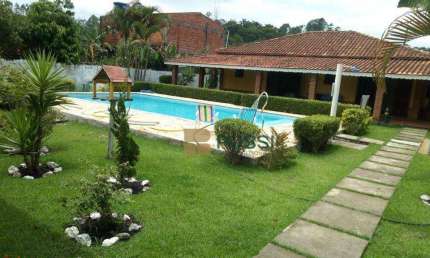Casa com 4 dormitórios à venda, 650 m² por R$ 1.000.000,00 - Recanto das Águas - Igaratá/SP