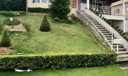 Sobrado com 6 dormitórios à venda, 600 m² por R$ 2.550.000,00 - Parque Mirante Do Vale - Jacareí/SP