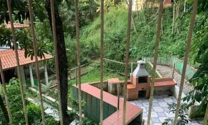 Chácara com 3 dormitórios à venda, 9000 m² por R$ 950.000,00 - Águas de Canindu - São José dos Campos/SP