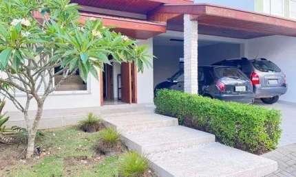 Casa com 5 dormitórios para alugar, 200 m² por R$ 11.145,00/mês - Urbanova - São José dos Campos/SP